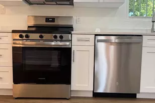 900 Nadine Ct, Landover, MD 20785 - Photo 5