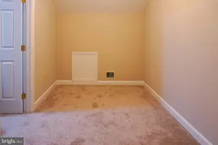 15407 Jennings Ln, Bowie, MD 20721 - Photo 27