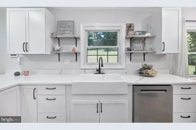 8812 Churchfield Lane, Laurel, MD 20708 - Photo 5