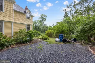 5804 Ruatan St, College Park, MD 20740 - Photo 51