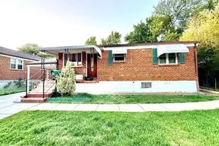 2420 Hannon St, Hyattsville, MD 20783 - Photo 3