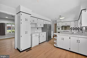 4202 Yates Rd, Beltsville, MD 20705 - Photo 7