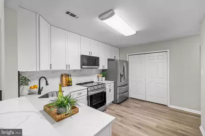 6947 Mayfair Terrace, Laurel, MD 20707 - Photo 9