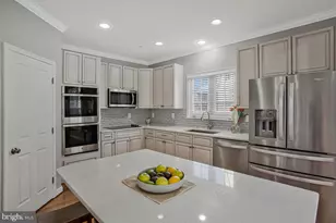 12902 Crickmore Trace, Bowie, MD 20720 - Photo 19