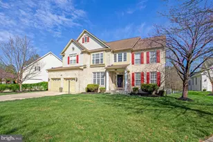 12902 Crickmore Trace, Bowie, MD 20720 - Photo 3