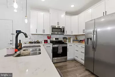 2739 Pinebrook Road, Landover, MD 20785 - Photo 11