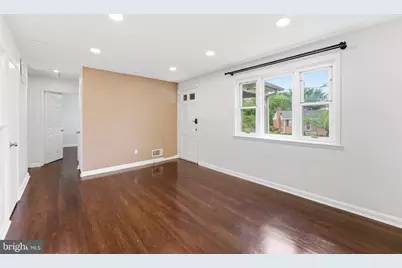 6922 Emerson Street, Hyattsville, MD 20784 - Photo 5