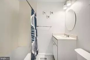 13459 Overbrook Ln, Bowie, MD 20715 - Photo 15