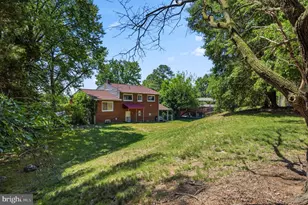 7201 Cloverdale Dr, Oxon Hill, MD 20745 - Photo 15