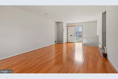7201 Cloverdale Drive, Oxon Hill, MD 20745 - Photo 3