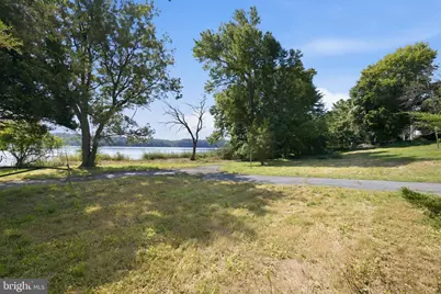 17501 Watershed Drive, Upper Marlboro, MD 20772 - Photo 29