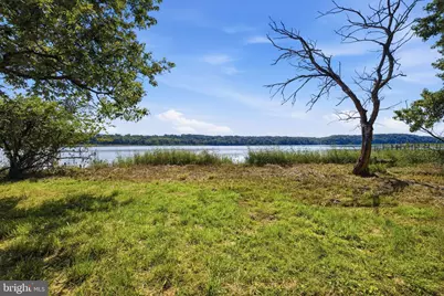 17501 Watershed Drive, Upper Marlboro, MD 20772 - Photo 35