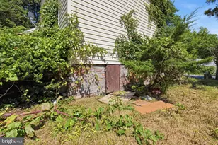 17501 Watershed Dr, Upper Marlboro, MD 20772 - Photo 37