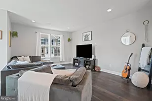2910 Pinebrook Rd, Landover, MD 20785 - Photo 17