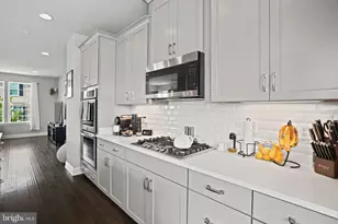 2910 Pinebrook Rd, Landover, MD 20785 - Photo 15