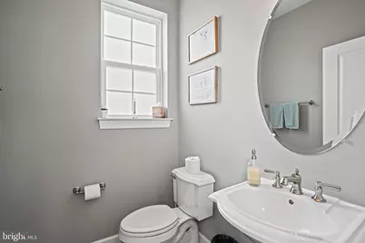 2910 Pinebrook Road, Landover, MD 20785 - Photo 31