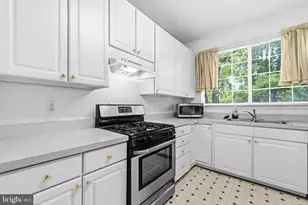 4301 Hickory Leaf Ct, Bowie, MD 20716 - Photo 13