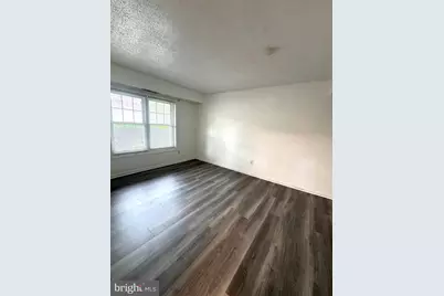 7990 Lakecrest Drive, Greenbelt, MD 20770 - Photo 5