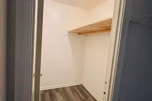 7990 Lakecrest Dr, Greenbelt, MD 20770 - Photo 9