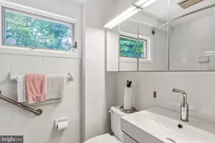 8639 Trumps Hill Rd, Upper Marlboro, MD 20772 - Photo 17