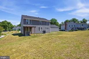802 Cypress Point Cir, Bowie, MD 20721 - Photo 39