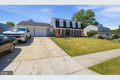 802 Cypress Point Circle, Bowie, MD 20721 - Photo 3