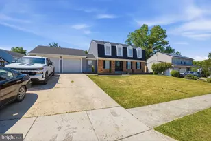 802 Cypress Point Cir, Bowie, MD 20721 - Photo 3
