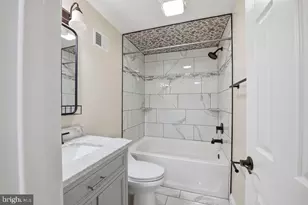 802 Cypress Point Cir, Bowie, MD 20721 - Photo 25