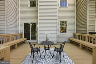 7840 Somerset Ct, Greenbelt, MD 20770 - Photo 17