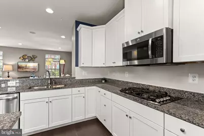 14311 Ridge View Lane, Laurel, MD 20707 - Photo 5