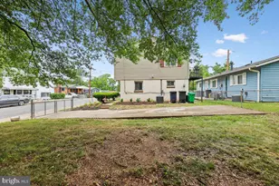 605 Hedgeleaf Ave, Capitol Heights, MD 20743 - Photo 3