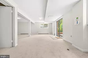 12404 Wallace Ln, Upper Marlboro, MD 20772 - Photo 23