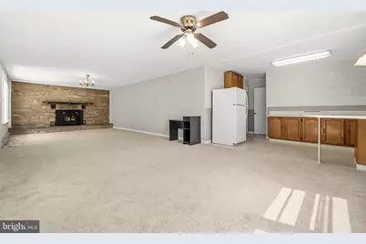 12404 Wallace Lane, Upper Marlboro, MD 20772 - Photo 9