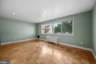 5601 Parker House Terrace, Hyattsville, MD 20782 - Photo 9