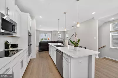 6022 Beake St, Hyattsville, MD 20782 - Photo 5