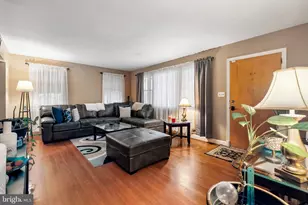 2503 Oxon Run Dr, Temple Hills, MD 20748 - Photo 3