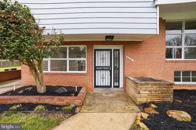 5001 Barto Avenue, Suitland, MD 20746 - Photo 3
