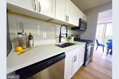 1836 Metzerott Road #706, Hyattsville, MD 20783 - Photo 11