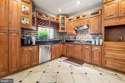 11304 Bennington Drive, Upper Marlboro, MD 20774 - Photo 3