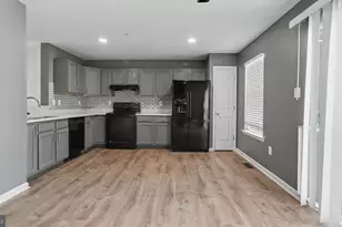 902 Vauxhall, Hyattsville, MD 20785 - Photo 5