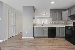 902 Vauxhall, Hyattsville, MD 20785 - Photo 7