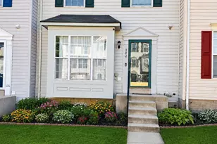 902 Vauxhall, Hyattsville, MD 20785 - Photo 3
