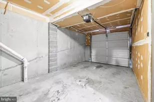 11304 Southlakes Dr, Bowie, MD 20721 - Photo 27