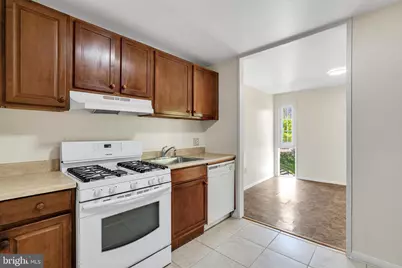 7208 Donnell Place #B-2, District Heights, MD 20747 - Photo 3