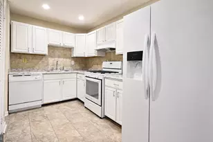4409 Bishopmill Dr, Upper Marlboro, MD 20772 - Photo 5