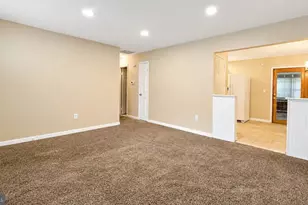 4409 Bishopmill Dr, Upper Marlboro, MD 20772 - Photo 3