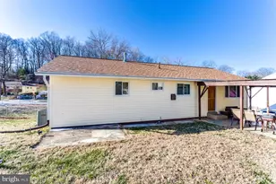 5528 Helmont Dr, Oxon Hill, MD 20745 - Photo 39