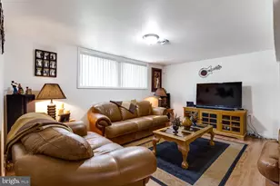 5528 Helmont Dr, Oxon Hill, MD 20745 - Photo 25