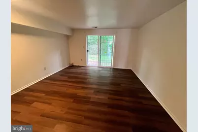 1939 Dutch Village Drive, Hyattsville, MD 20785 - Photo 9