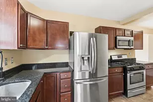 5033 Emo St, Capitol Heights, MD 20743 - Photo 17